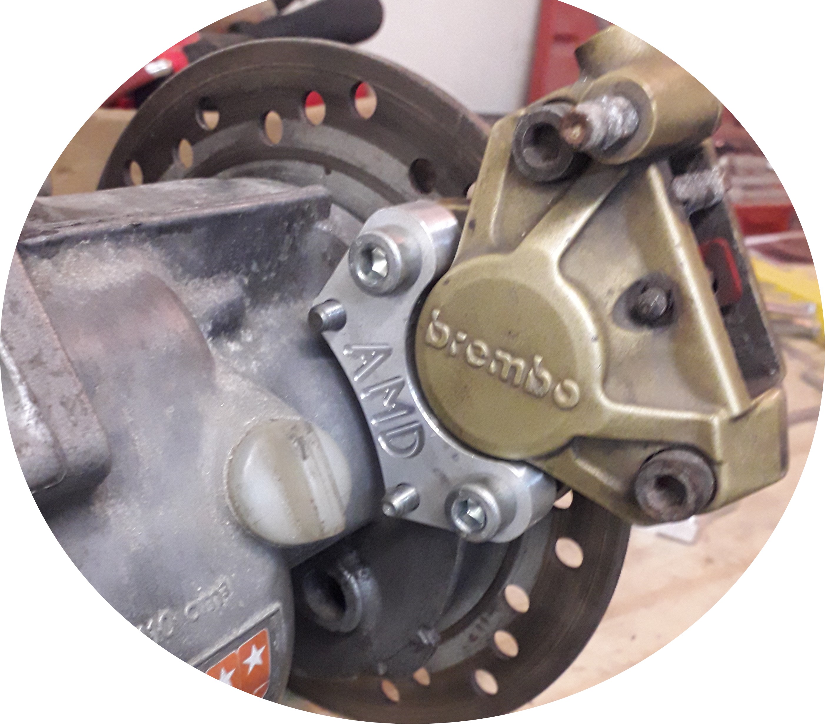 Patte de déport arrière booster