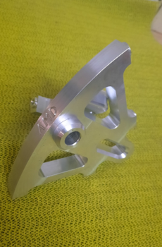 Patte de déport arrière radial Rieju mrt Trophy double étriers