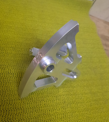 Patte de déport arrière radial Rieju mrt Trophy double étriers